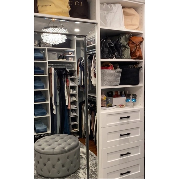 ⭐️About My Closet⭐️ - Picture 5 of 8